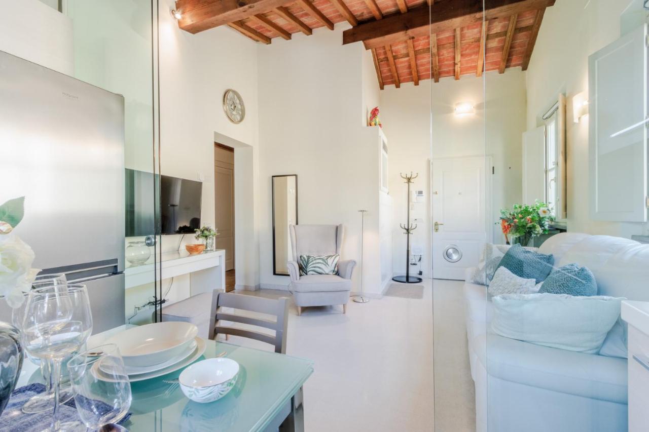 Apartmán Helene Smart Flat With Elevator Inside Lucca Exteriér fotografie